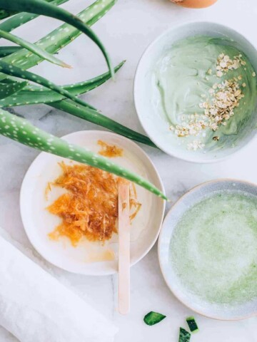 Aloe eye mask