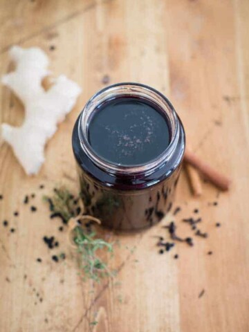 DIY Elderberry Thyme Syrup For Cold and Cough | 