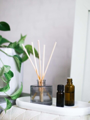 Make DIY Reed Diffusers with 5 Essential Oil Blends - Homemade Glow