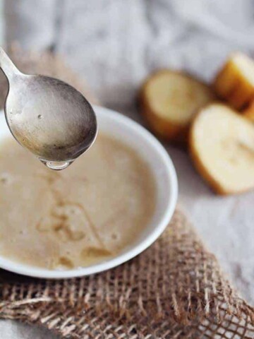 Banana Hair Mask with Honey