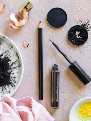 Making Eyeliner