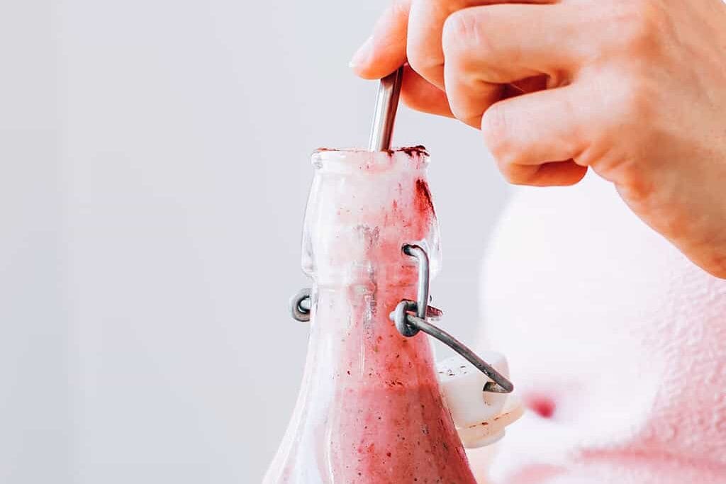 Jennifer Anniston's favorite morning smoothie recipe with collagen