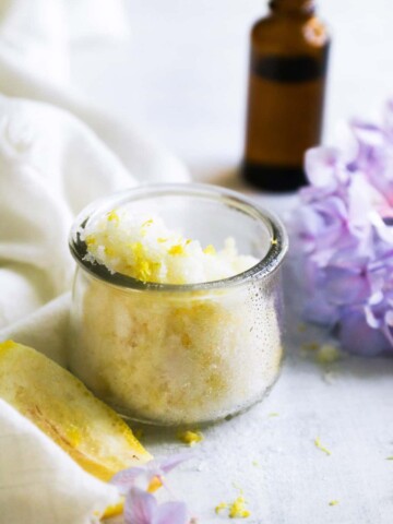 How to store your DIY sugar scrub