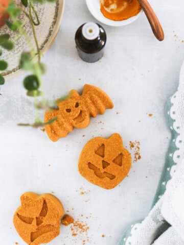 Turmeric Bath Bombs