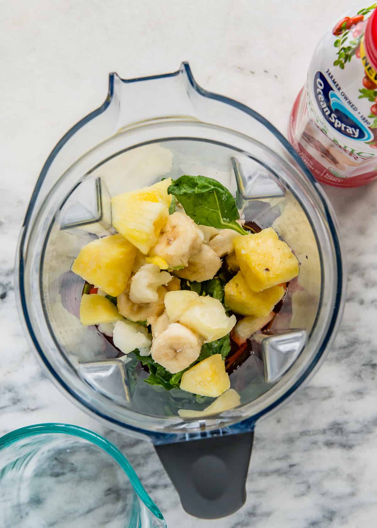 Blending Frozen Green Smoothies