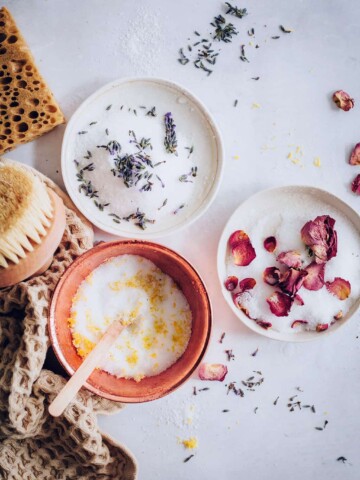 Moisturizing Bath Salts with dried flowers