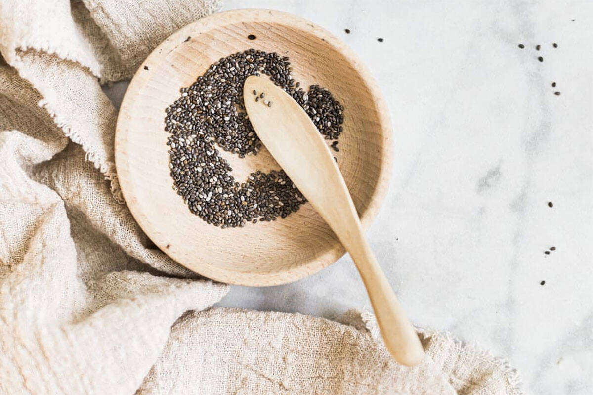 Chia green tea for debloating