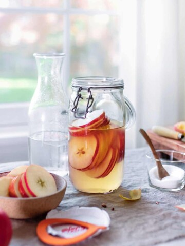 How to make apple cider vinegar