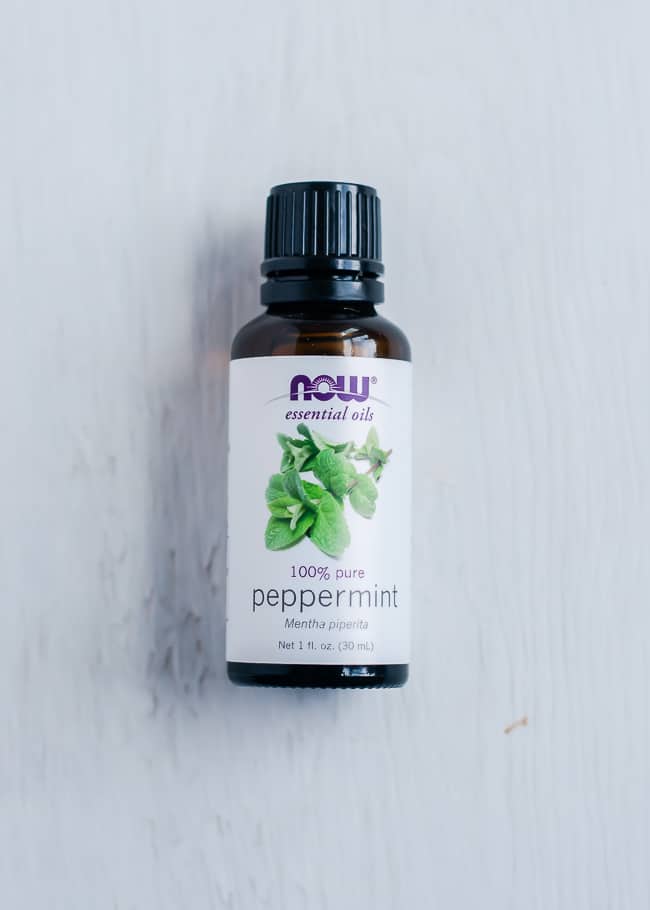 Uses for Peppermint Essential Oil | 
